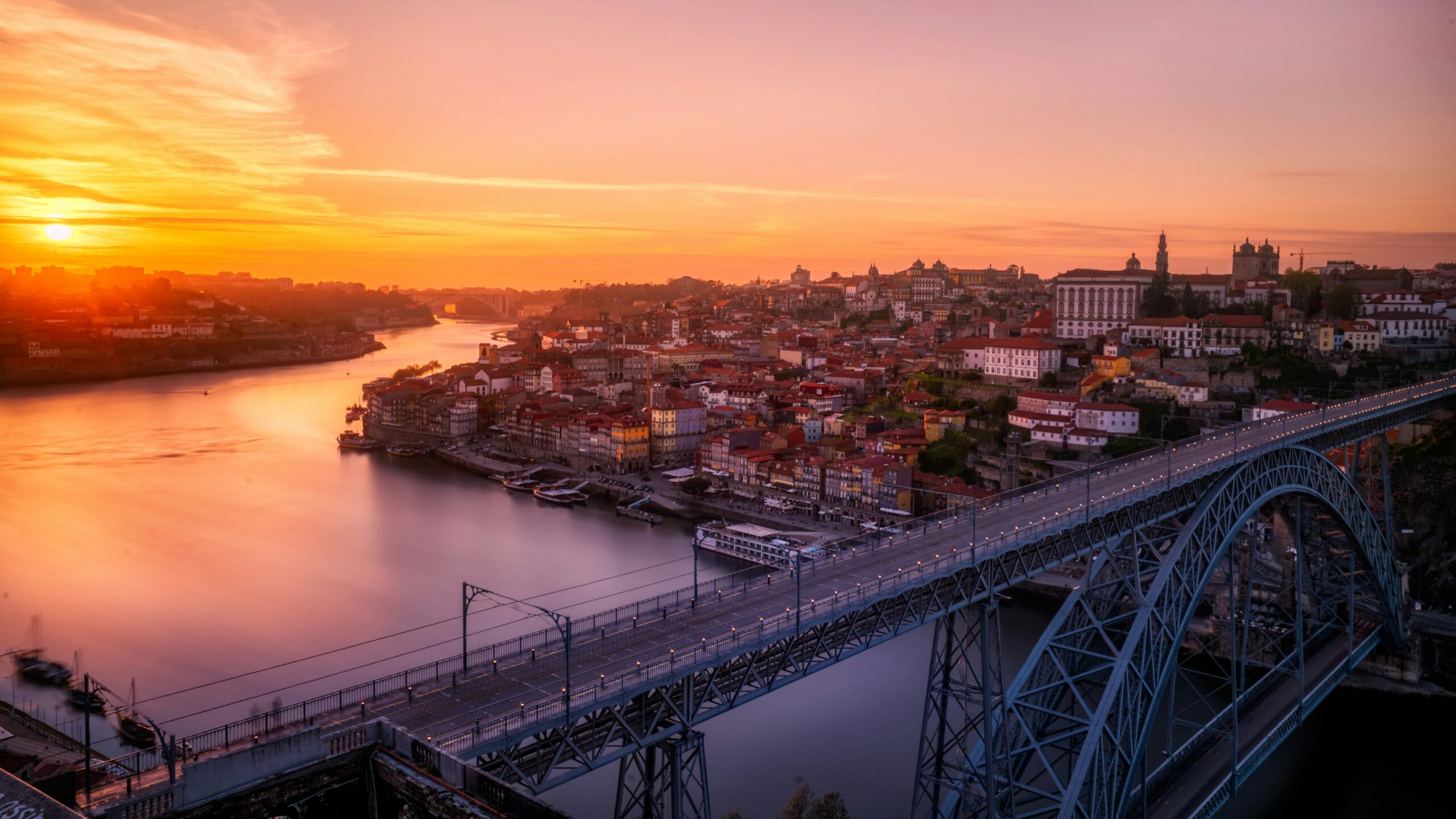 Exploring the Enchantment of Porto, Portugal