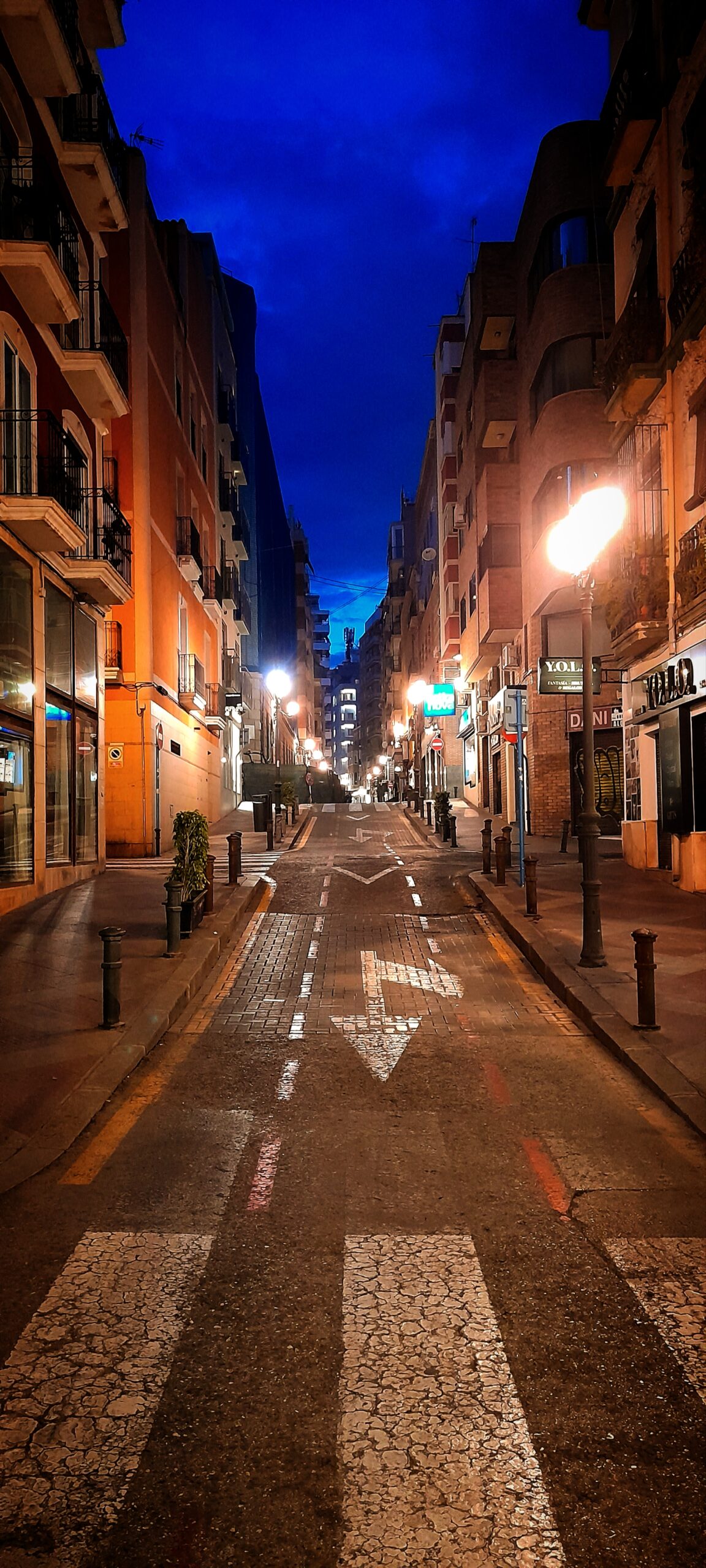 A narrow street in Alicante center