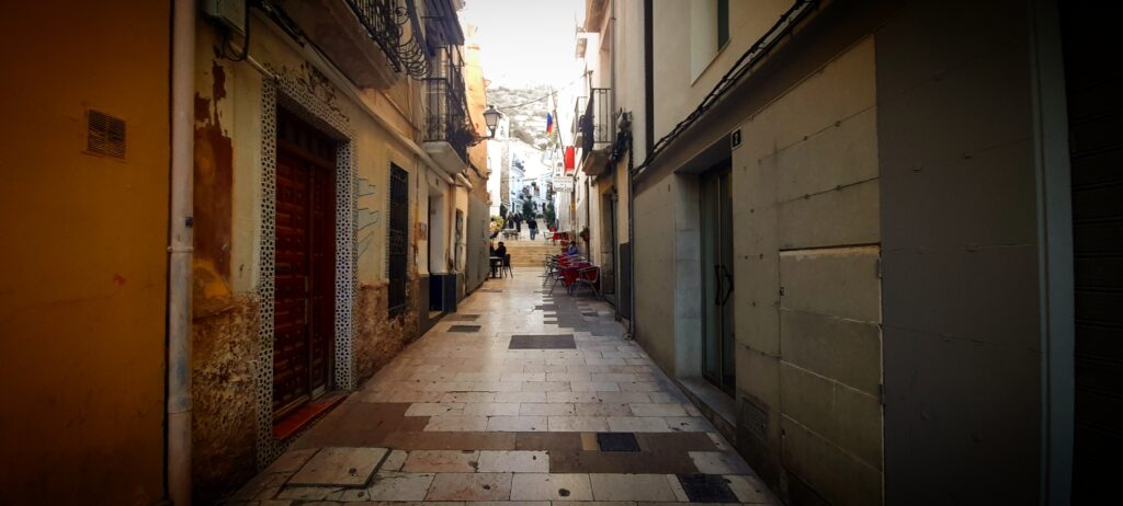 Alicante narrow street
